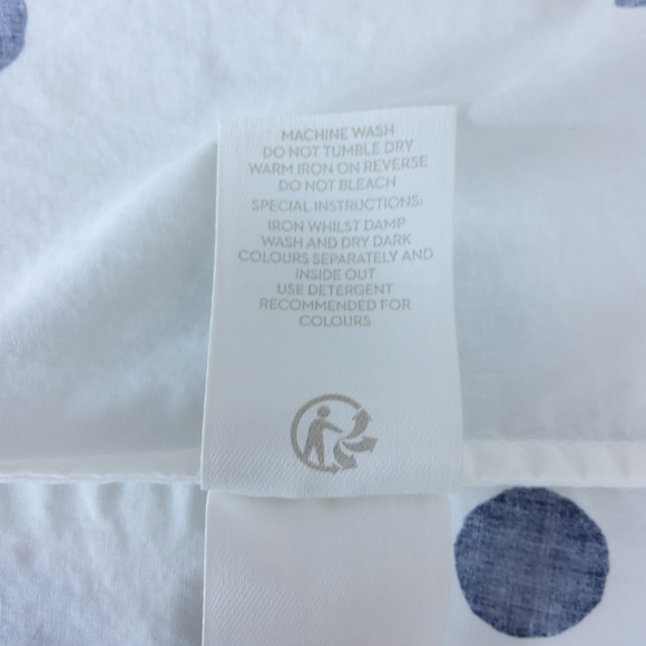 Boden The Classic Polka-dot Button Up Shirt Navy 6 - Picture 6 of 7